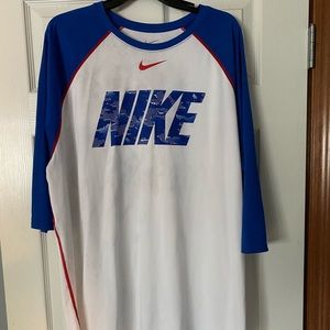 Nike T-Shirt